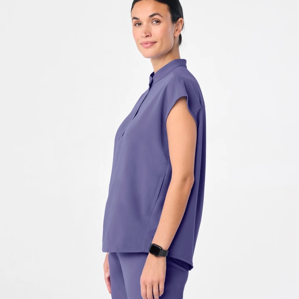 NWOT Figs Rafaela Oversized Scrub Top Women’s Wayfarer XXL 2X - Picture 3 of 11